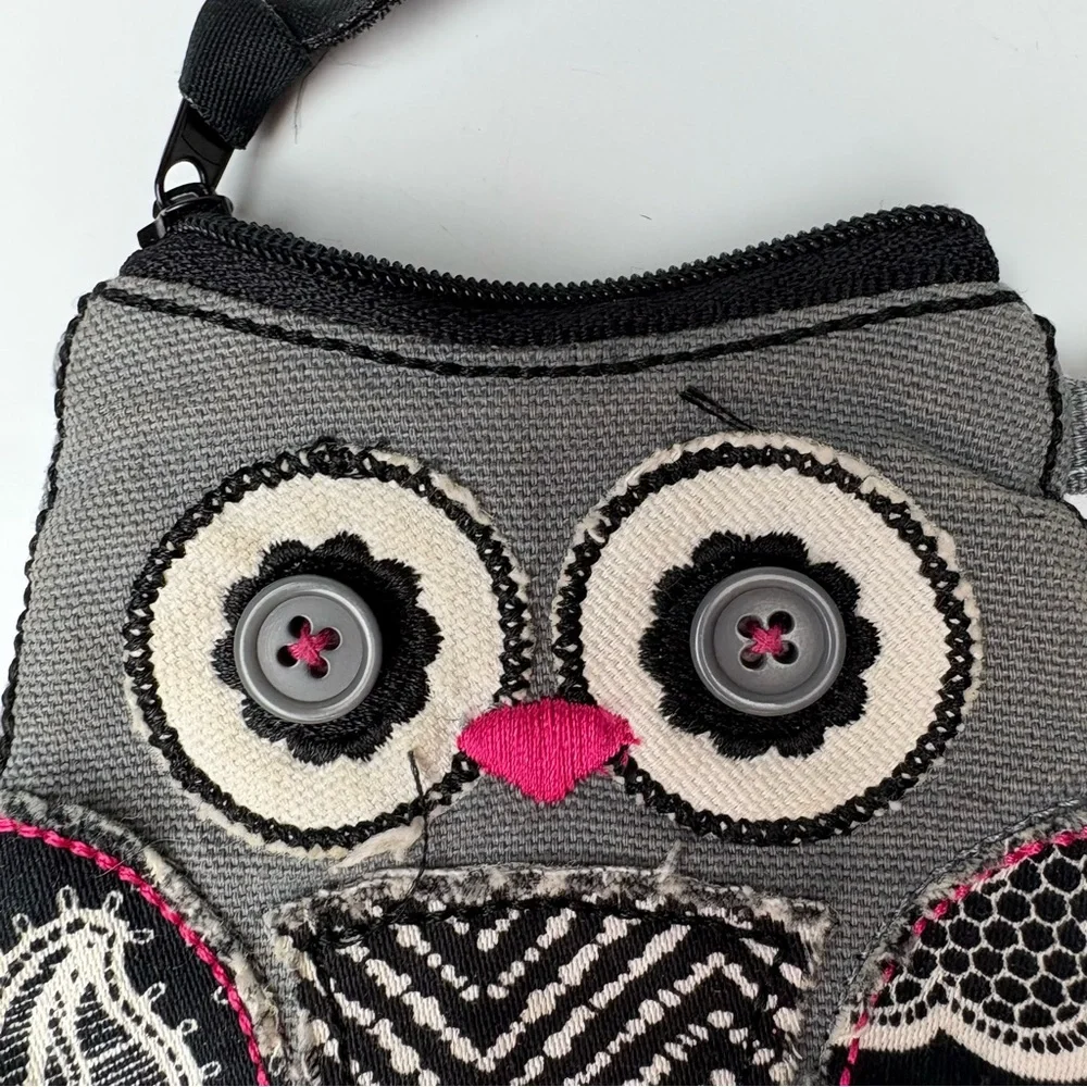 Thirty One Gifts gray, black, white and pink patchwork owl coin purse